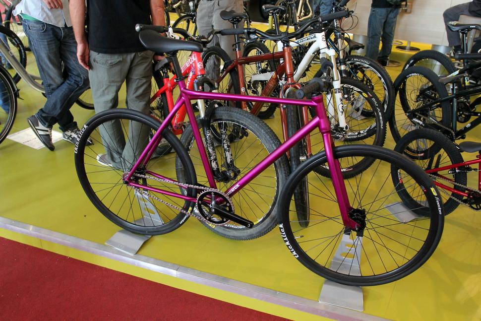 Video: Eurobike faves – Commencal Acid | road.cc